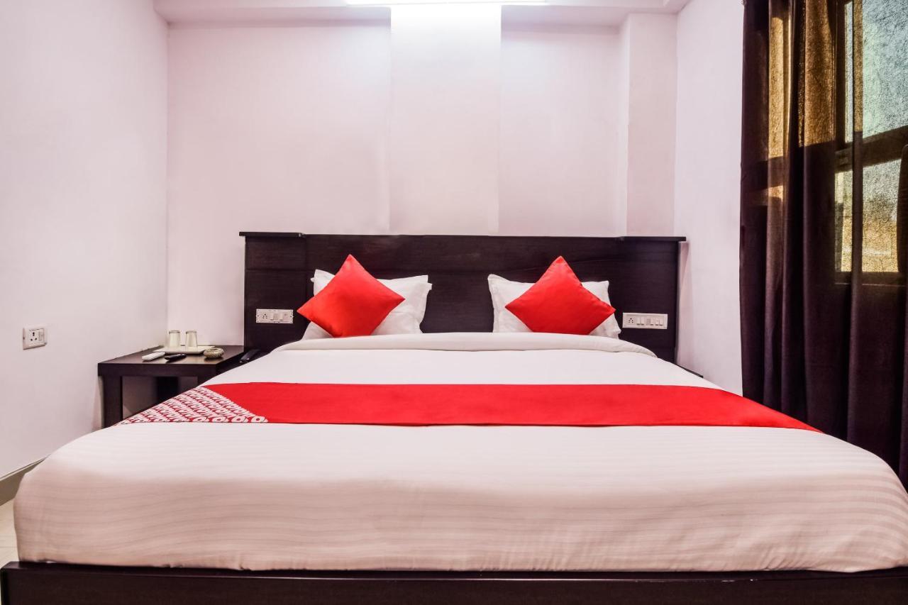 Oyo 23296 Hotel Quality Time Udaipur Dış mekan fotoğraf